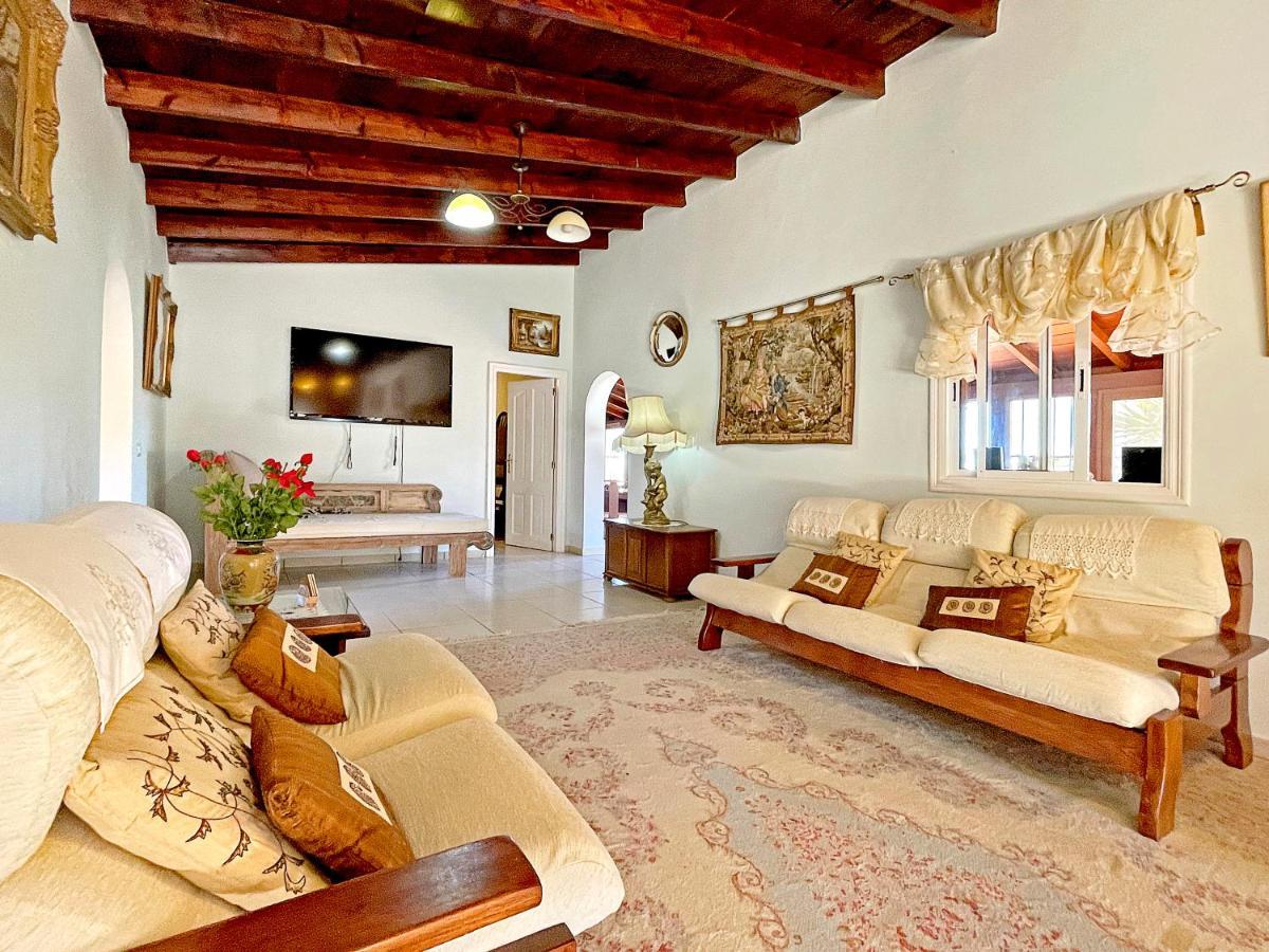 Exquisite Rural House With Garden, Pool And Sea Views Arico Viejo Exterior foto