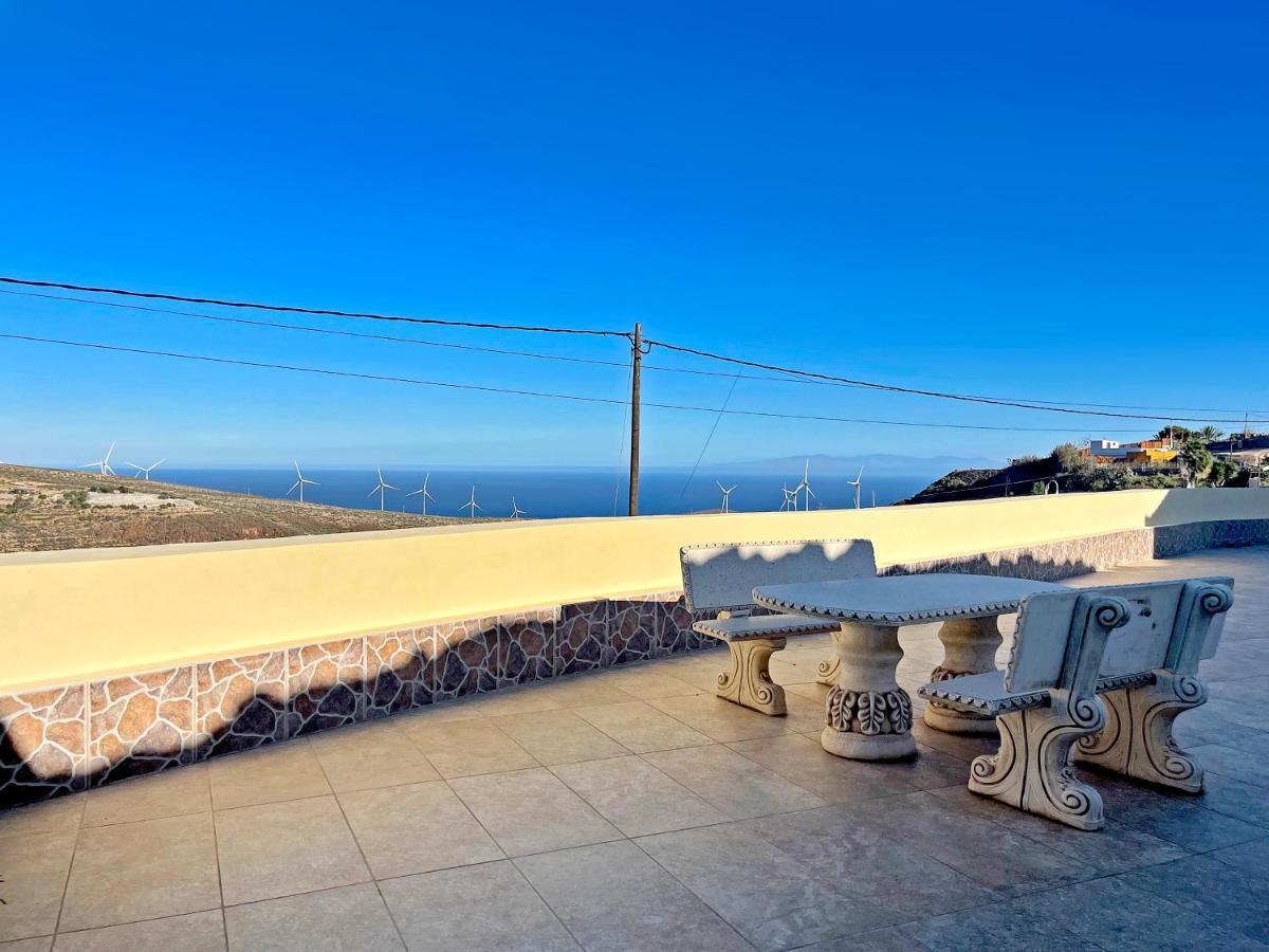 Exquisite Rural House With Garden, Pool And Sea Views Arico Viejo Exterior foto