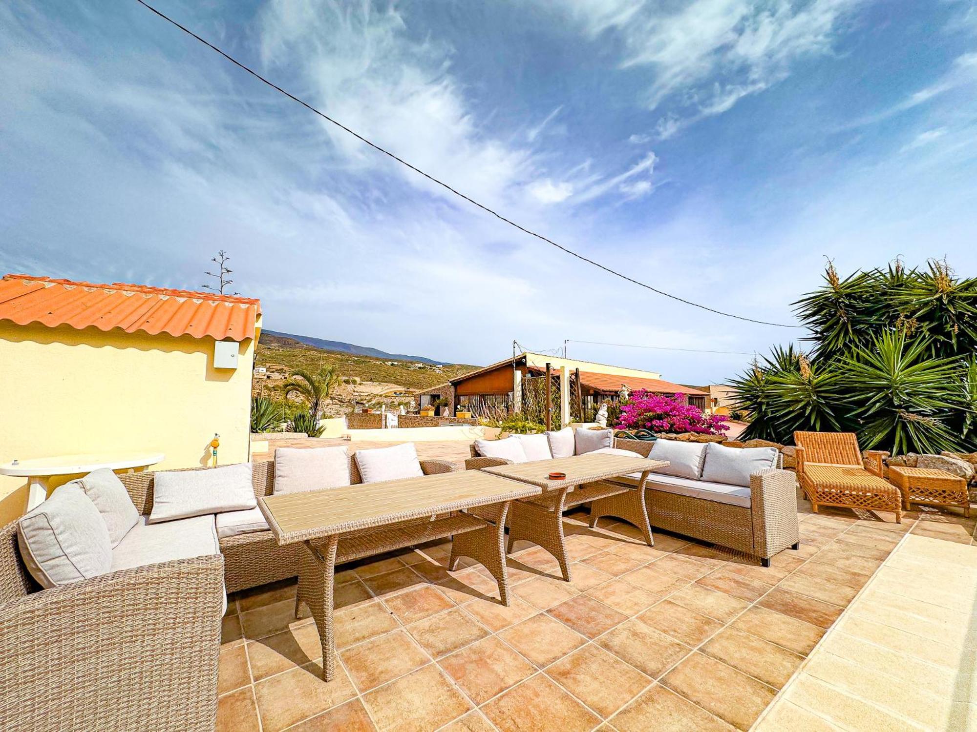 Exquisite Rural House With Garden, Pool And Sea Views Arico Viejo Exterior foto